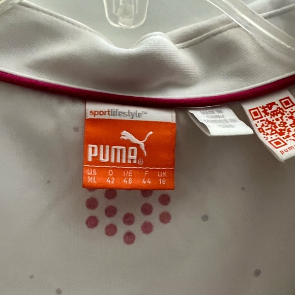 PUMA women’s GOLF polo 👕 dry fit and trendy - Picture 2 of 2